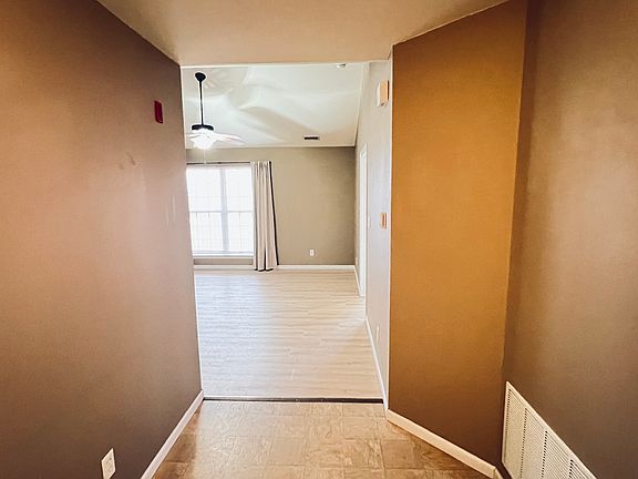 3rd image of 3133 Welsh Dr