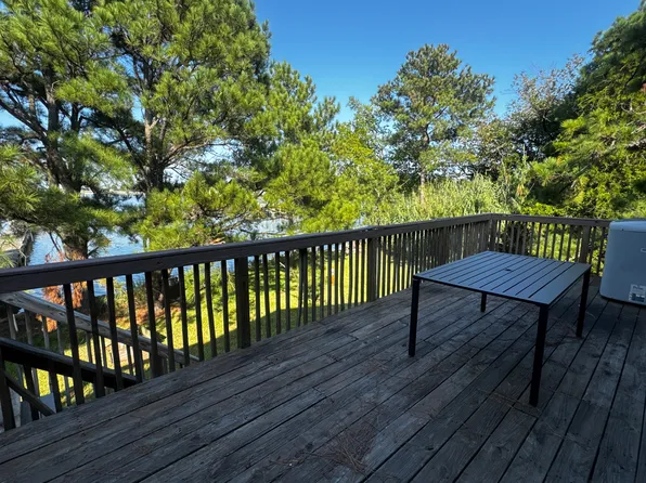310 E 42nd St #2, Norfolk, VA 23504