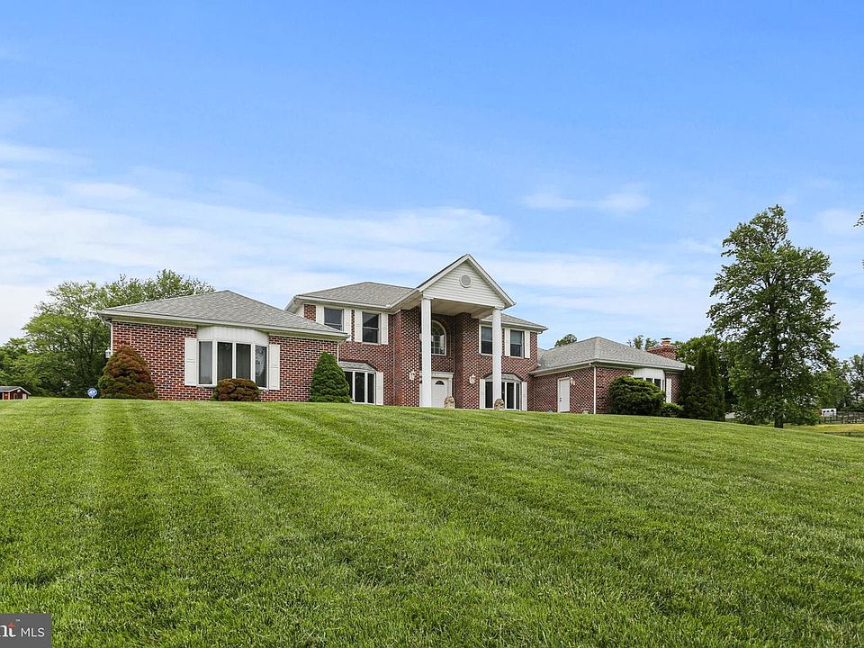 1st image of 3547 Green Spring Rd