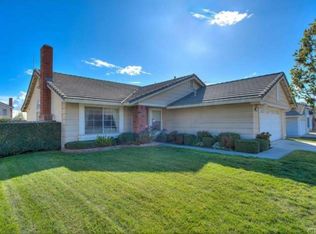 15073 Primrose Ct, Fontana, CA 92336