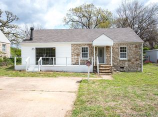 917 N Franklin Ave, Sand Springs, OK 74063