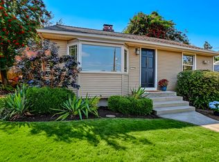 3243 22nd Ave W, Seattle, WA 98199
