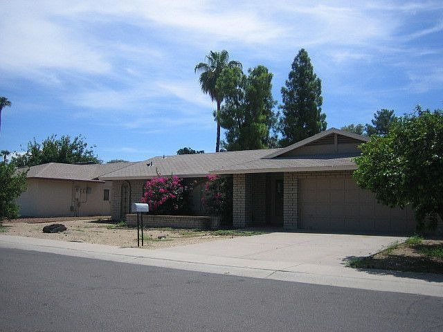 1st image of 2141 E La Jolla Dr
