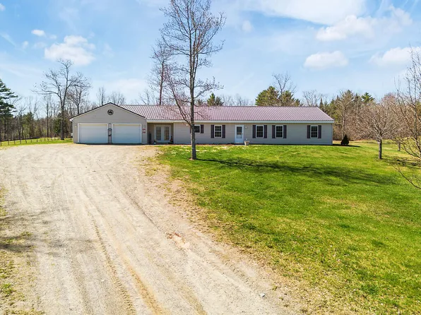 1391 Albion Road, Winslow, ME 04901