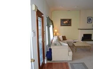 4 Holly Ct, Pottstown, PA