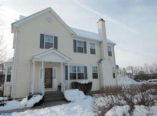 24 Amesbury Ct, Robbinsville, NJ 08691