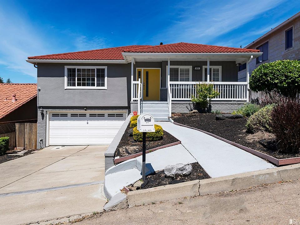 1st image of 971 Vista Grande
