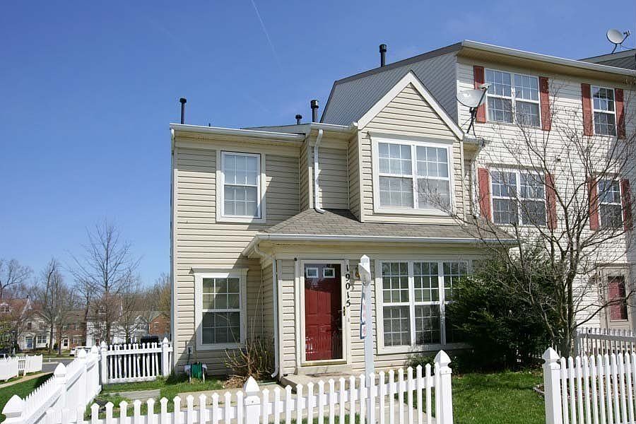 Pending: 19015 Lark Song Ter., Germantown, Maryland 20874