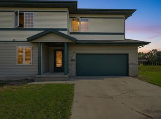 8 Katherine Ct, Madison, WI 53718