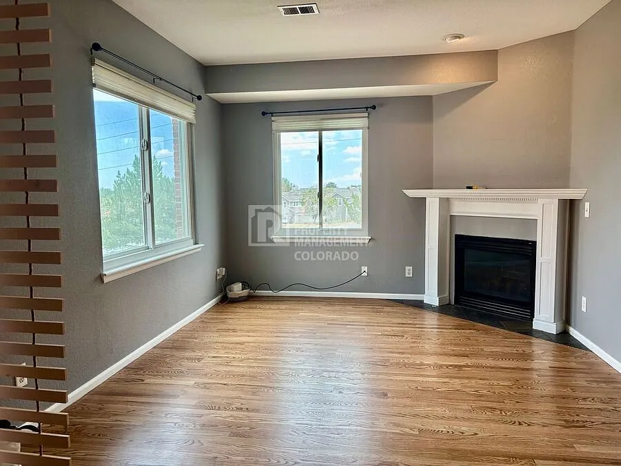 Welcome Home To This Clean and Modern Arvada Townhome! — Photo 3