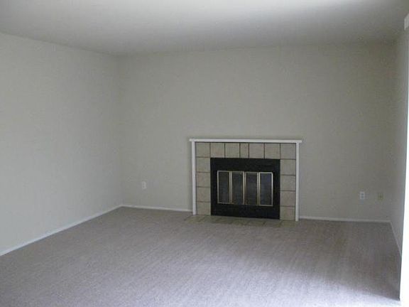 5th image of 8663 Crystal River Way