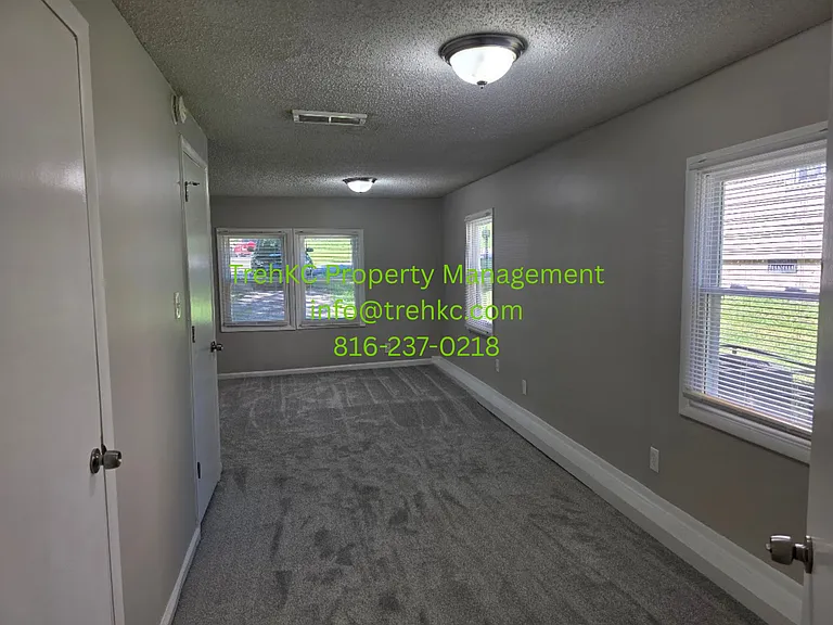 6338 Longwood Ct — Photo 9