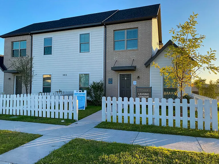 Townhomes at Bluebonnet Trail