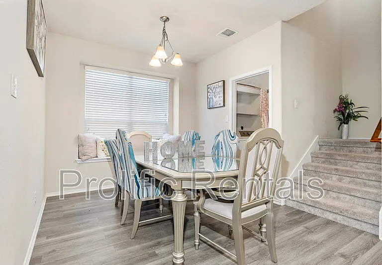 6800 Mustang Creek Rd — Photo 10