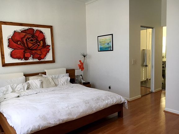 5th image of 844 Tulip Cir