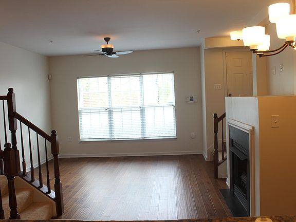 5th image of 6132 Aster Haven Cir