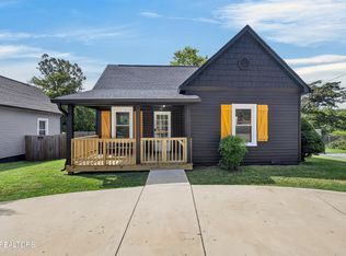 925 Maryville Pike, Knoxville, TN 37920