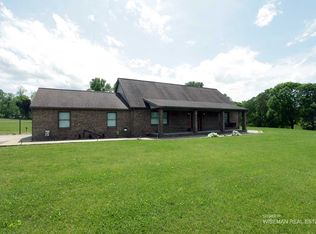 1106 Starcher Rd, Gallipolis, OH 45631