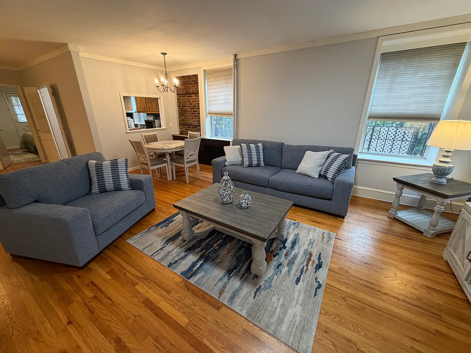 1 bed, 900 sqft, $3,100 — Photo 3