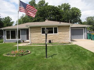 2435 Grape St, Joliet, IL 60435