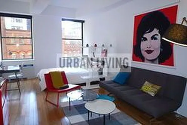 Rented by Urban Living | media 29