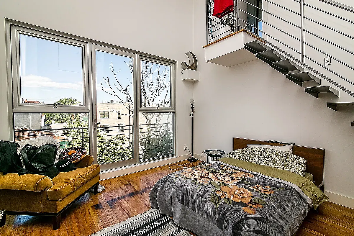 245 Frost Street — Photo 4