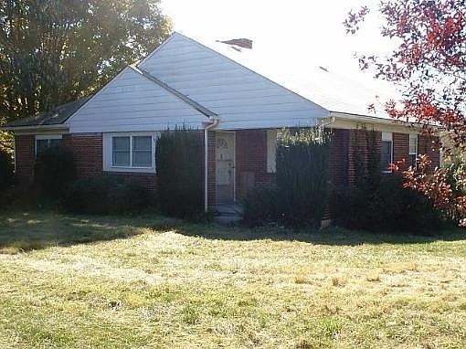 2nd image of 2046 Bf Buchanan Hwy