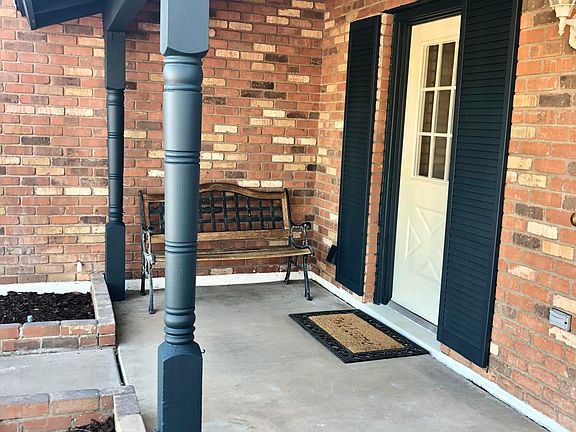 2nd image of 11238 N 58th Dr