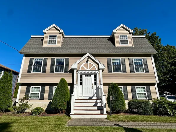 33 Belmont St, Reading, MA 01867