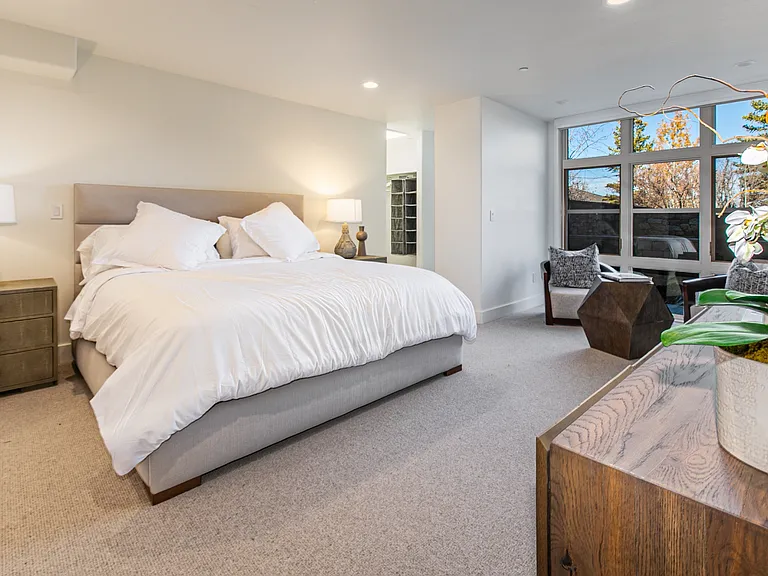 1430 Eagle Way — Photo 35