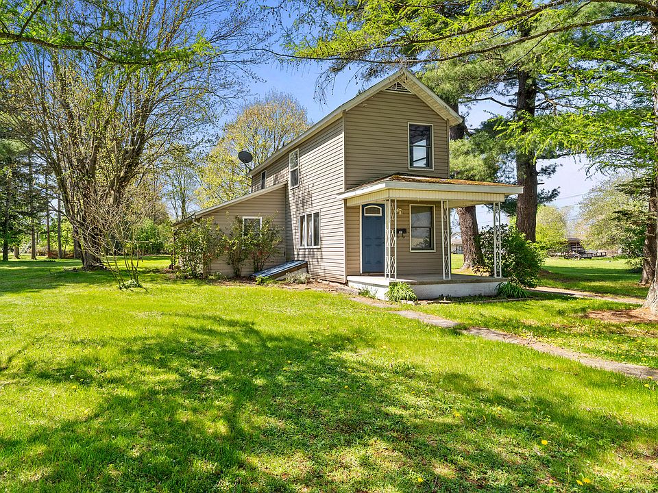 1st image of 303 Shadylane Dr