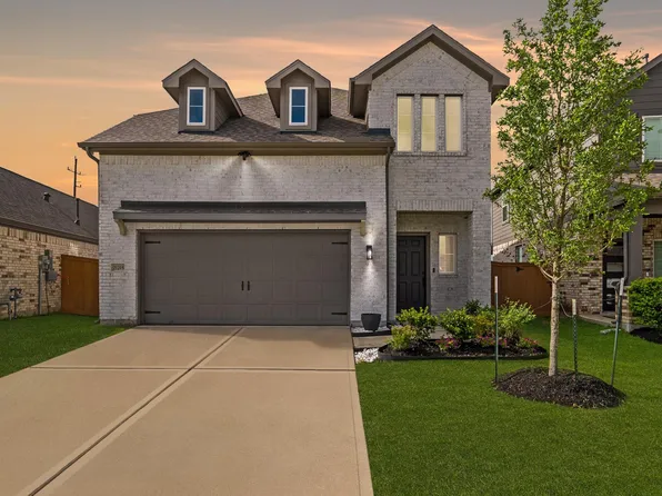 21215 Catalina Palm Dr, Cypress, TX 77433