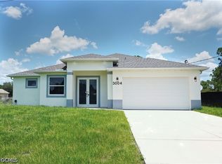 3004 47th St W, Lehigh Acres, FL 33971