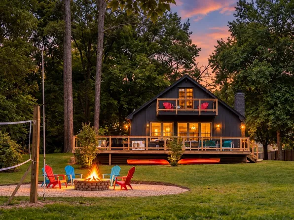 1160 Shipyard Rd, Shenandoah, VA 22849