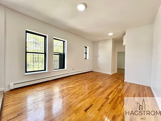 Rented by Hagstrom Management Inc | media 43