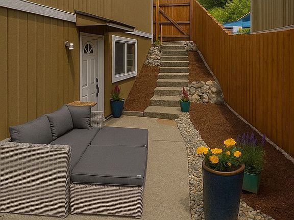 4th image of 6008 S Mason Ave #B