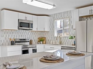 1932 Kingston St, Aurora, CO 80010