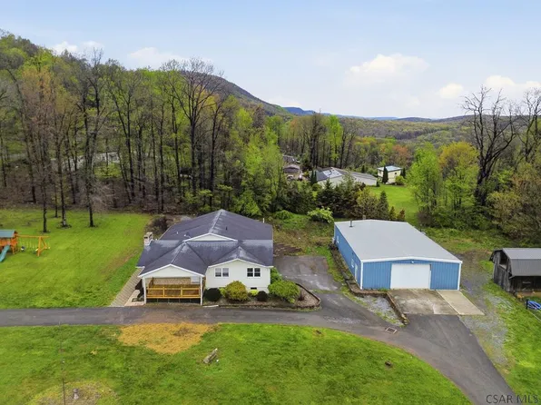 111 Strawberry Ln, Duncansville, PA 16635