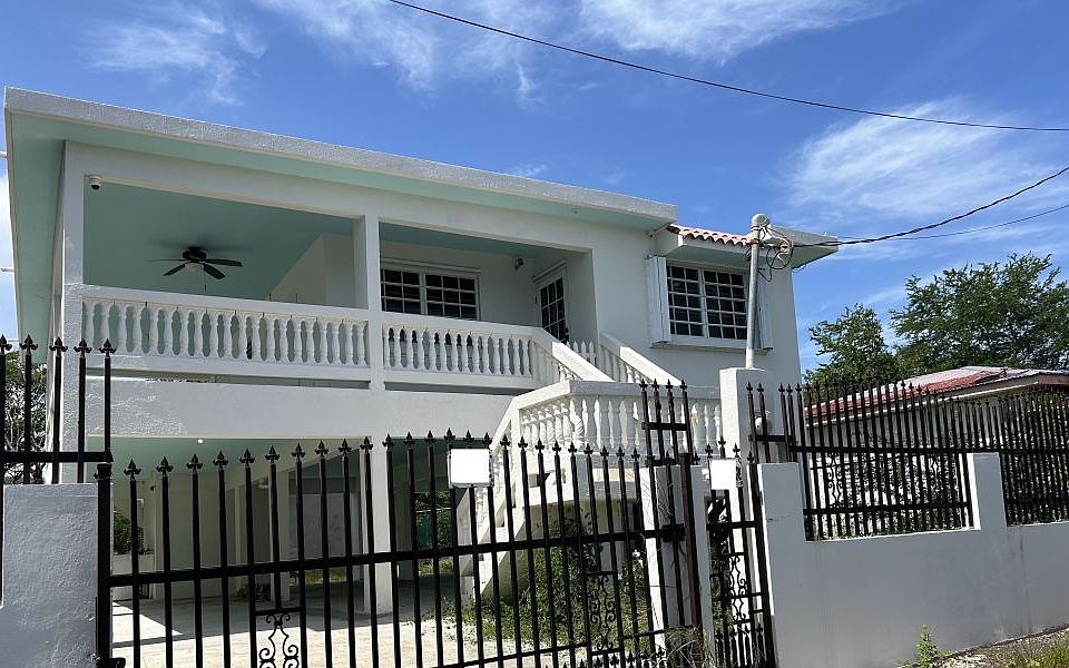 1st image of Commons Salinas Fortuna Calle Caoba Solar #65