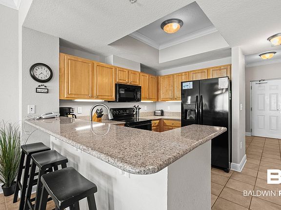 5th image of 1010 Beach Blvd #2005