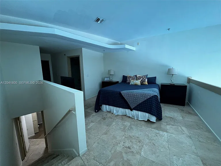 5445 Collins Ave #L3 — Photo 14