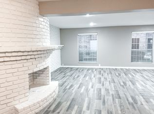 777 Bateswood Dr APT 110, Houston, TX 77079
