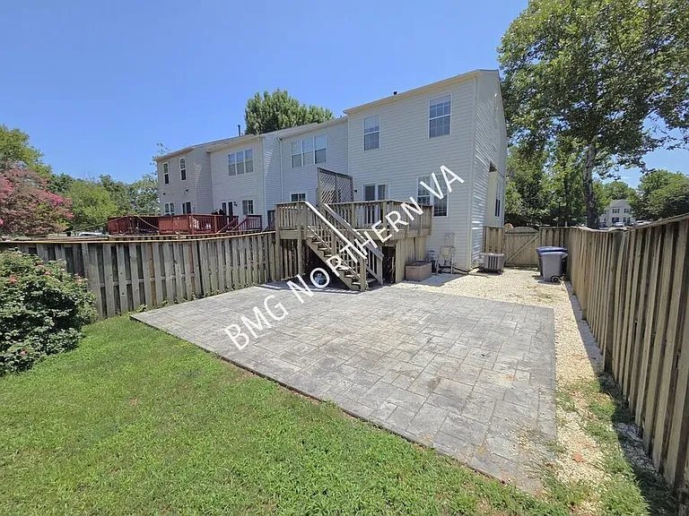 301 Bridle Crest Sq NE — Photo 24