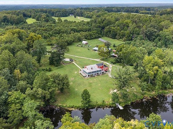 4th image of 610 Lockett Rd