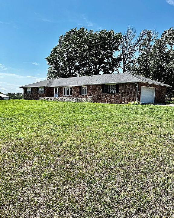 1st image of 8372 Coyote Dr