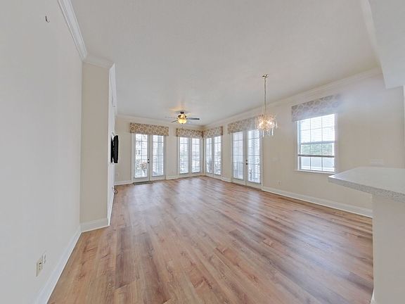 5th image of 7521 Mourning Dove Cir APT 204