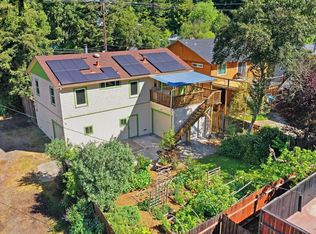 10621 River Road, Forestville, CA