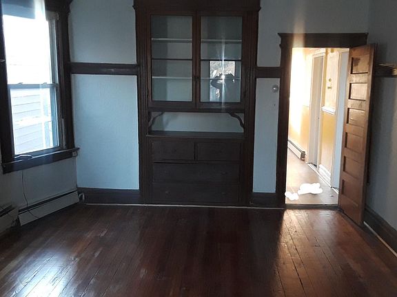 5th image of 27 Norwood St Floor 3