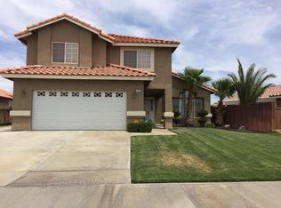 12455 Parkwood Pl, Victorville, CA 92392