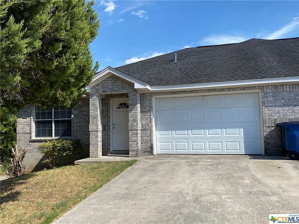 1st image of 3043 Pine Valley Dr